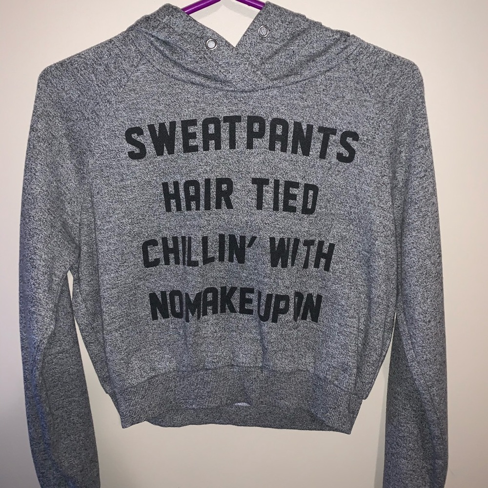 Cropped hoodie